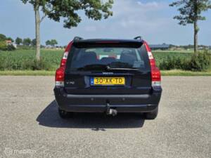Image 9/29 de Volvo V 70 2.4 (2007)