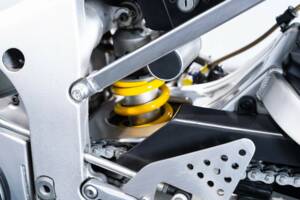 Image 13/49 of Yamaha YZF 600 R6 (1999)