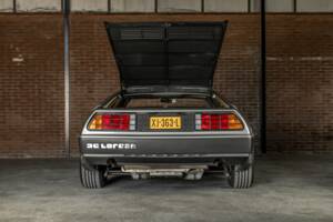 Image 56/66 of DeLorean DMC-12 (1981)