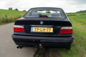 Bild 4/40 von BMW 316i (1998)