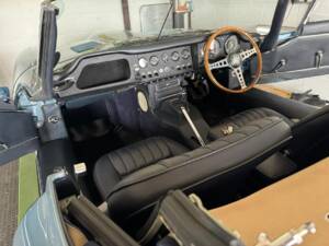 Image 4/15 de Jaguar Type E 4.2 (1965)