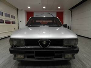 Bild 2/14 von Alfa Romeo Giulietta 2.0 Turbodiesel (1985)
