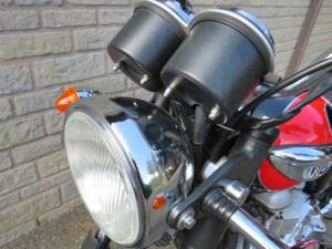 Image 10/39 of Triumph Bonneville T100 (2005)