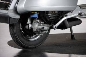 Bild 21/47 von Piaggio Vespa P 200 E (1977)
