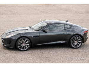 Image 1/29 of Jaguar F-Type S (2015)