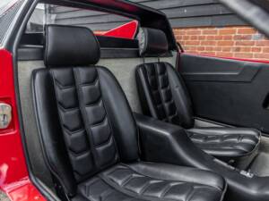 Image 26/44 of Ferrari 308 GTB Quattrovalvole (1984)