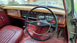 Bild 43/76 von Jaguar Mk II 2.4 (1963)