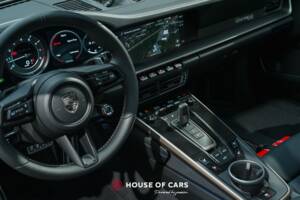 Imagen 20/25 de Porsche 911 Turbo "50 Years" (2024)