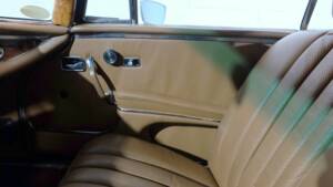 Bild 15/30 von Mercedes-Benz 280 SE 3,5 (1970)