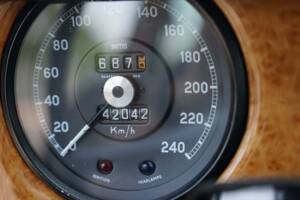 Bild 19/33 von Jaguar 420 G (1970)