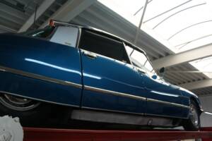 Immagine 8/50 di Citroën DS 23 Pallas IE (1973)