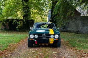 Image 3/20 of Alfa Romeo 1750 Berlina (1969)