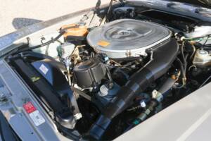 Bild 16/50 von Mercedes-Benz 560 SL (1987)