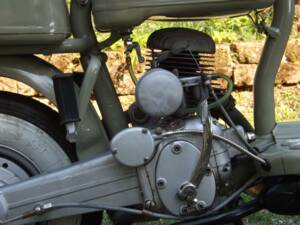 Immagine 8/50 di Innocenti Lambretta D 125 (1958)