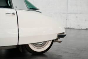 Bild 11/50 von Citroën DS 21 Pallas (1966)
