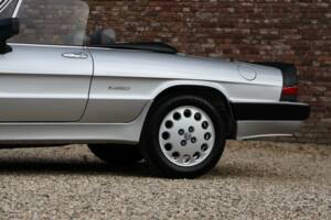Image 27/50 de Alfa Romeo 2.0 Spider QV (1988)