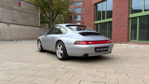 Afbeelding 13/73 van Porsche 911 Carrera 4 (1995)