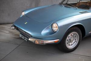 Imagen 13/40 de Ferrari 365 GT 2+2 (1969)