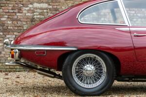 Imagen 46/50 de Jaguar Type E (2+2) (1969)