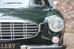 Image 37/50 of Volvo 1800 S (1968)