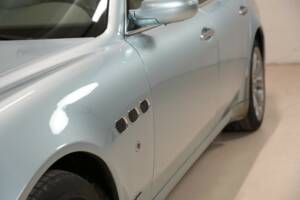Bild 18/38 von Maserati Quattroporte 4.2 (2005)