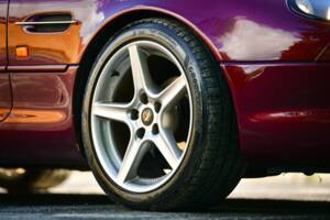 Obraz 7/50 pojazdu Aston Martin DB 7 (1997)