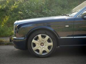 Bild 24/31 von Bentley Arnage R (2005)
