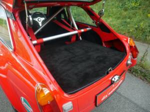 Afbeelding 44/50 van MG MGB GT V8 SEC (1971)