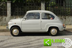 Image 2/10 of FIAT 600 Lucciola Francis Lombardi (1959)