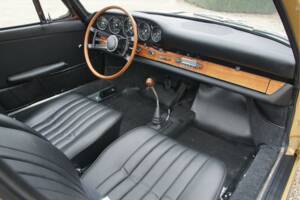 Immagine 37/50 di Porsche 911 2.0 (1965)