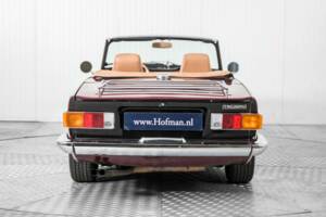 Image 14/50 of Triumph TR 6 PI (1969)