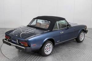 Image 21/50 of FIAT 124 Pininfarina Spidereuropa (1985)
