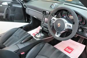 Image 8/12 of Porsche 911 Carrera GTS (2011)