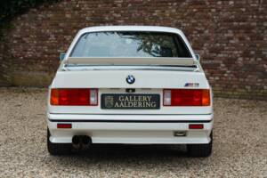 Image 39/50 of BMW M3 (1990)