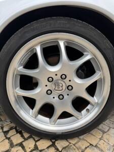 Image 43/51 of Mercedes-Benz SL 320 (1996)