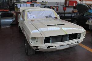 Image 13/53 of Ford Mustang GT 390 (1967)