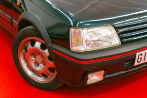 Image 2/33 of Peugeot 205 GTi 1.9 (1993)