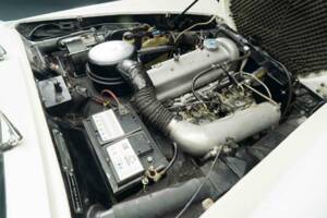 Afbeelding 3/19 van Mercedes-Benz 190 SL (1960)