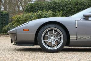 Bild 34/50 von Ford GT (2006)