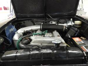 Image 6/10 of Alfa Romeo Giulia Super 1.6 (1967)