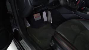 Image 17/34 of Maserati GranTurismo Sport (2014)