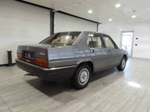 Bild 4/15 von Alfa Romeo 90 2.0 (1985)