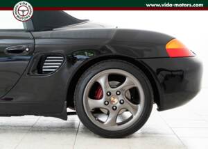 Image 4/15 of Porsche Boxster (1999)