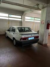 Imagen 8/8 de Alfa Romeo 75 1.6 (1991)