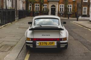 Image 12/33 of Porsche 911 Carrera 3.2 (1988)