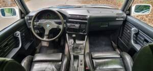 Image 14/70 of BMW M3 (1990)