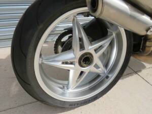 Bild 35/43 von MV Agusta Brutale 750 S (2006)