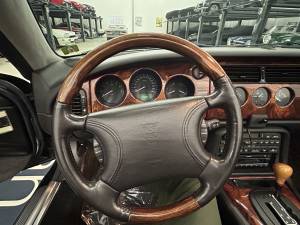 Bild 12/36 von Jaguar XK8 4.0 (1997)