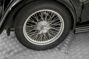 Image 36/50 of MG TC (1947)