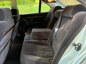 Immagine 10/14 di BMW 750i (1997)